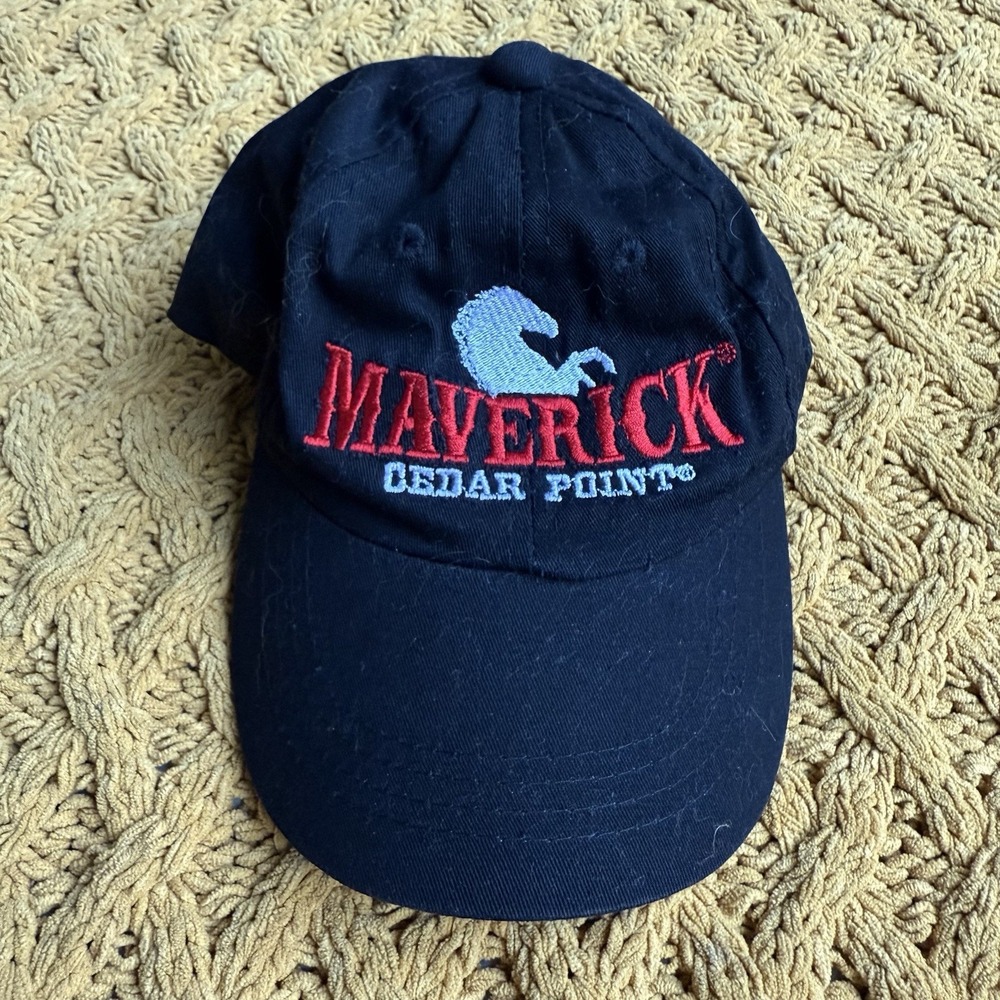 Cedar Fair Maverick Roller Coaster Black Red Cedar Point Adjustable Kids Hat